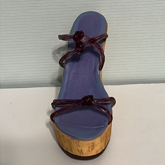 Just the Right Shoe "Cork Wedge" #25093 (1999) Miniature Shoe - Picture 4 of 9